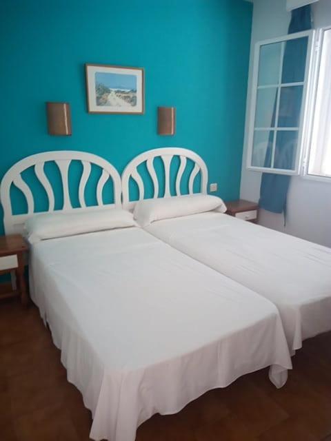 Castell Arenal Views Apartment Arenal d'en Castell Luaran gambar